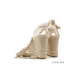 Alpargata beige con cuña alta