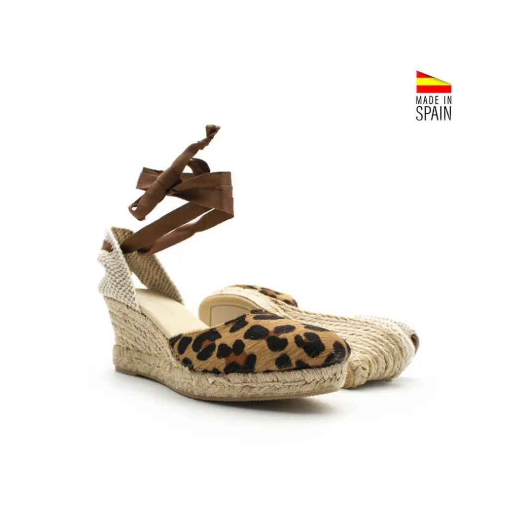 Alpargata pelo leopardo con cintas