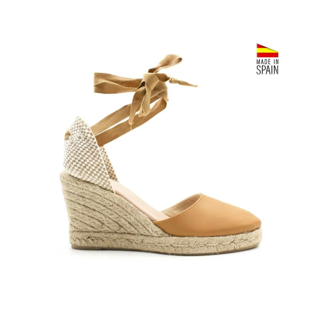 Alpargata piel camel con cintas