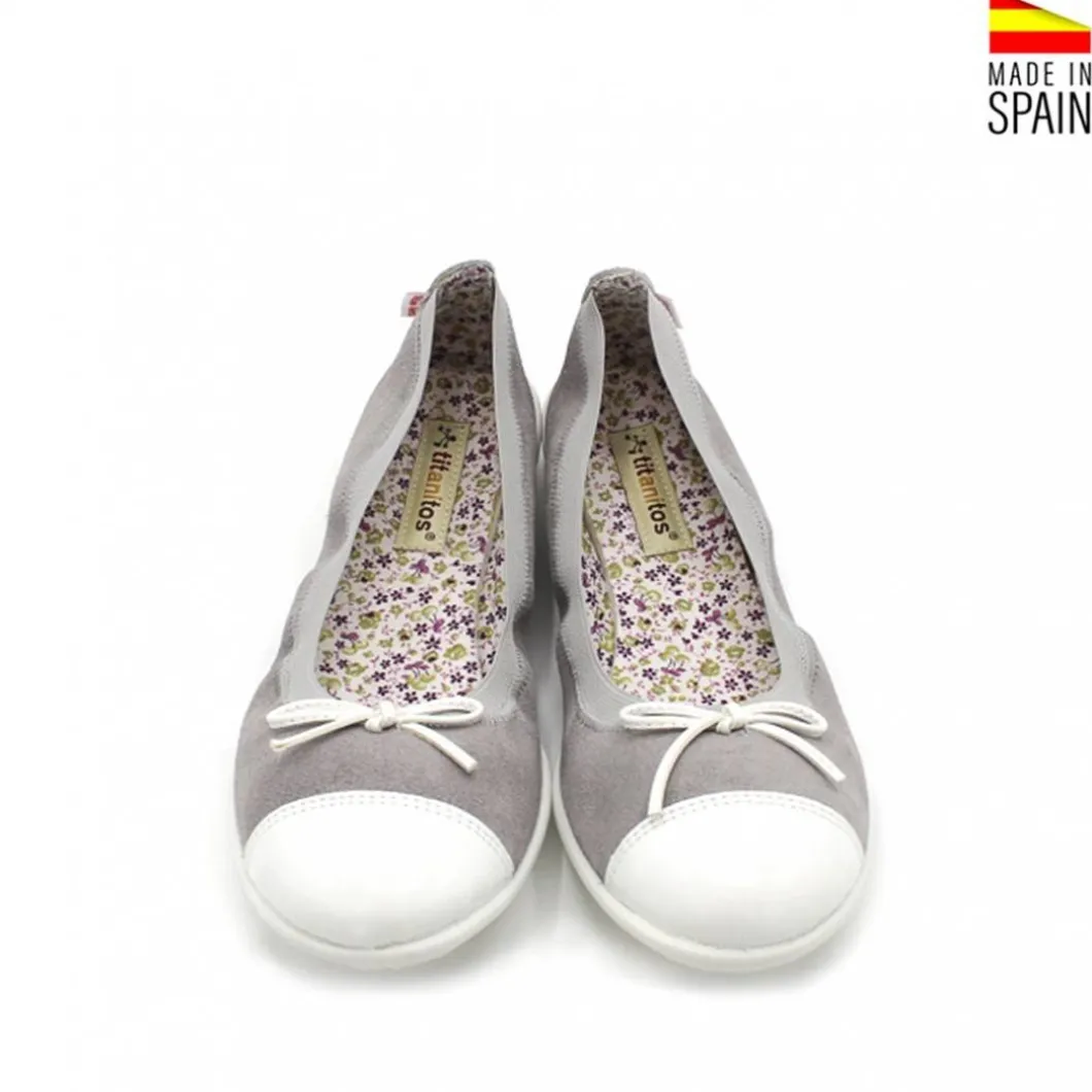 BAILARINA NIÑA PERLA GRIS