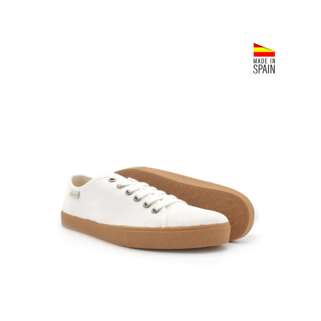 Bamba blanca suela camel