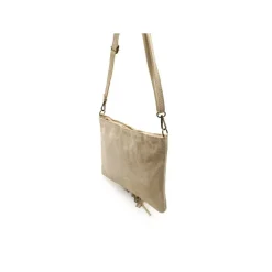 Bolso beige estilo bohemio
