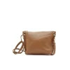 Bolso camel de piel con tachas