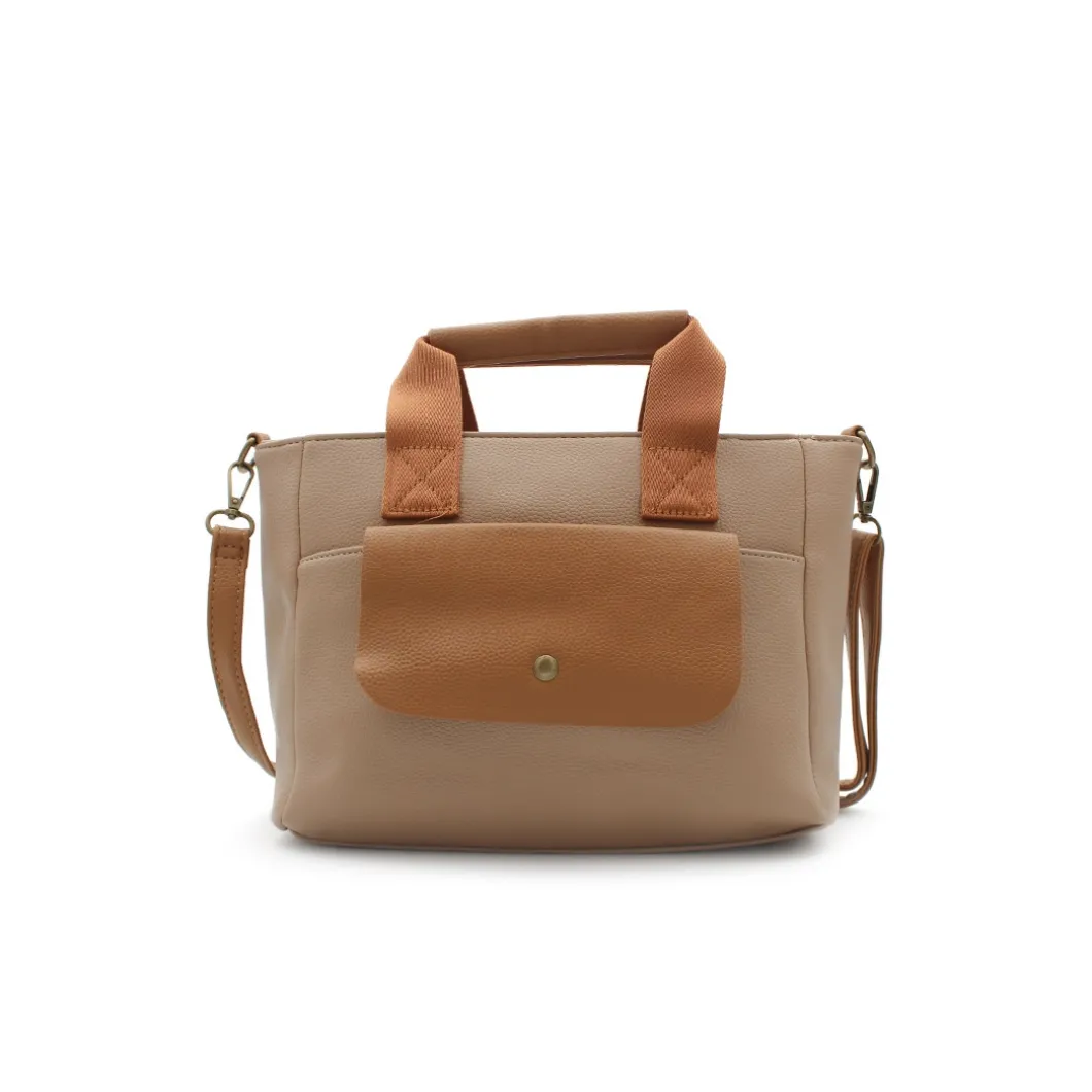 Bolso con solapa taupe