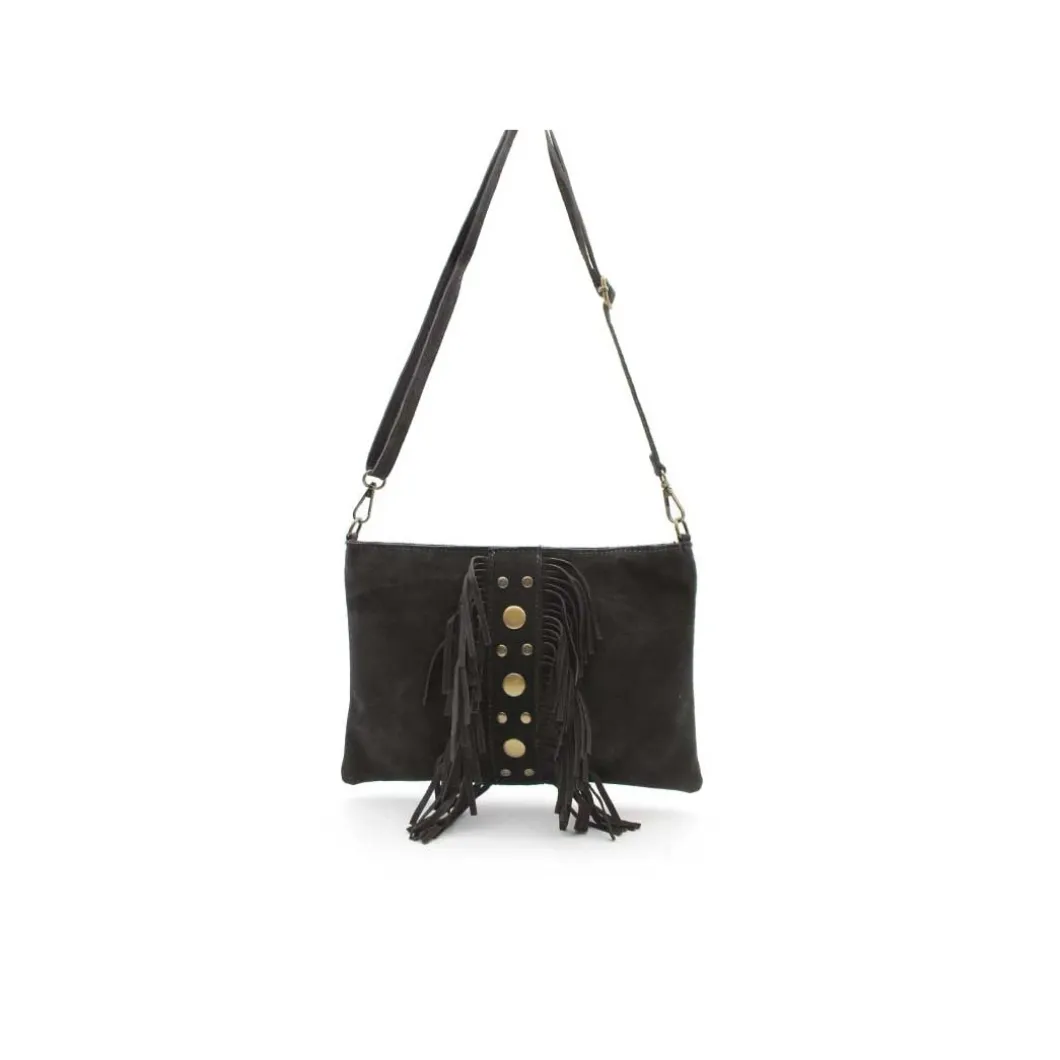 Bolso negro estilo bohemio