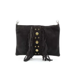 Bolso negro estilo bohemio