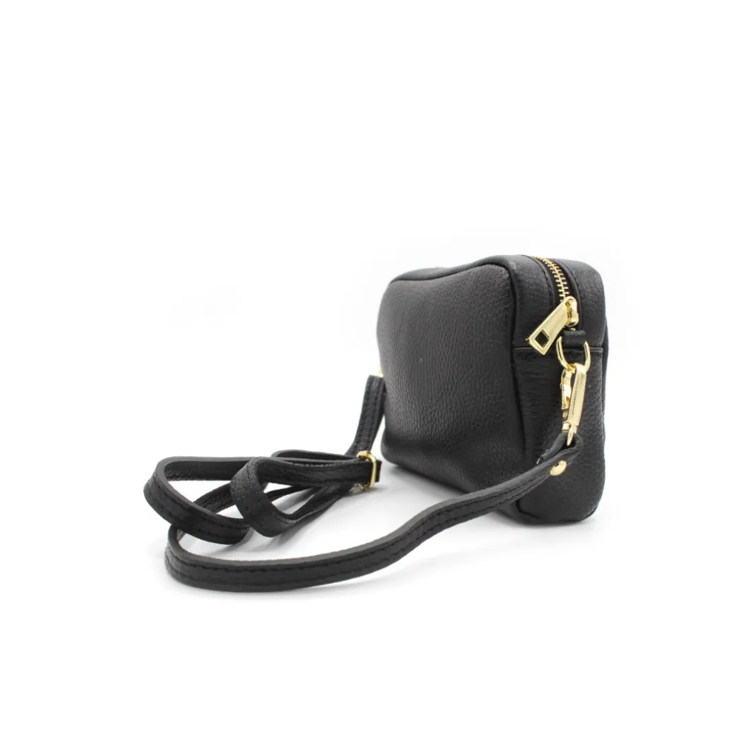 Bolso pequeño negro de piel