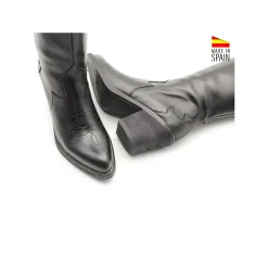 Bota Dall negra de piel con tacón