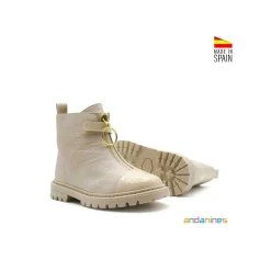 Bota de vestir beige con cremallera