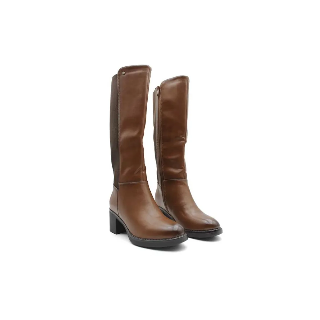 Bota marrón elástica con tacón