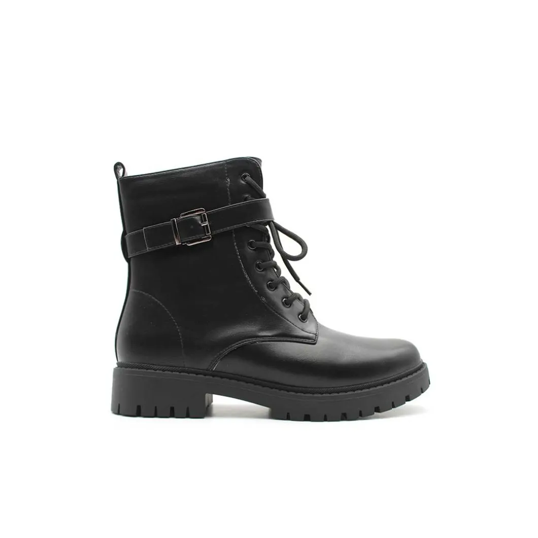 Bota militar en negro talla grande