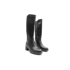 Bota negra elástica con tacón