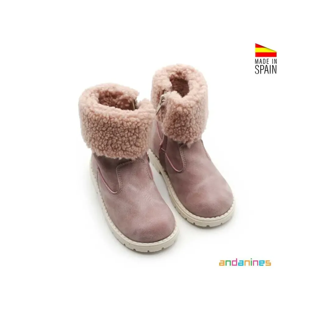 Bota rosa con borreguito