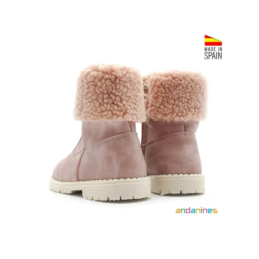 Bota rosa con borreguito