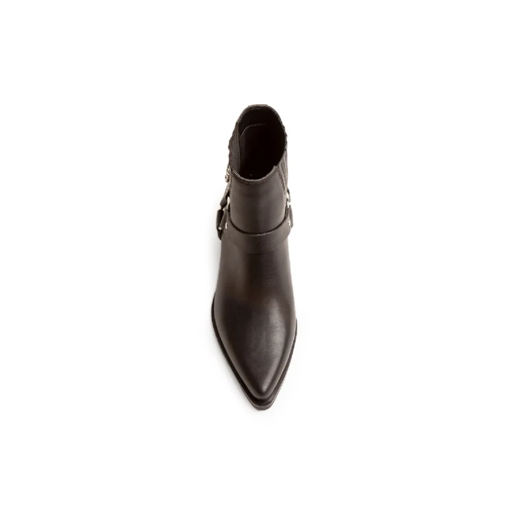 Botin Corina negro con espuelas