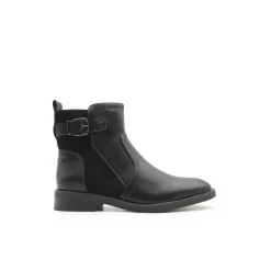 Botin plano negro Virucci