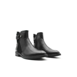 Botin plano negro Virucci