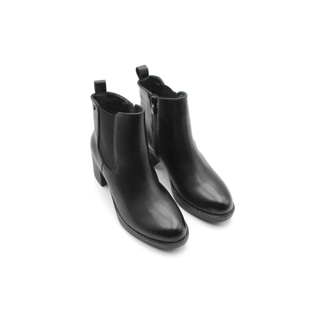 Botín Ankle negro con tacón