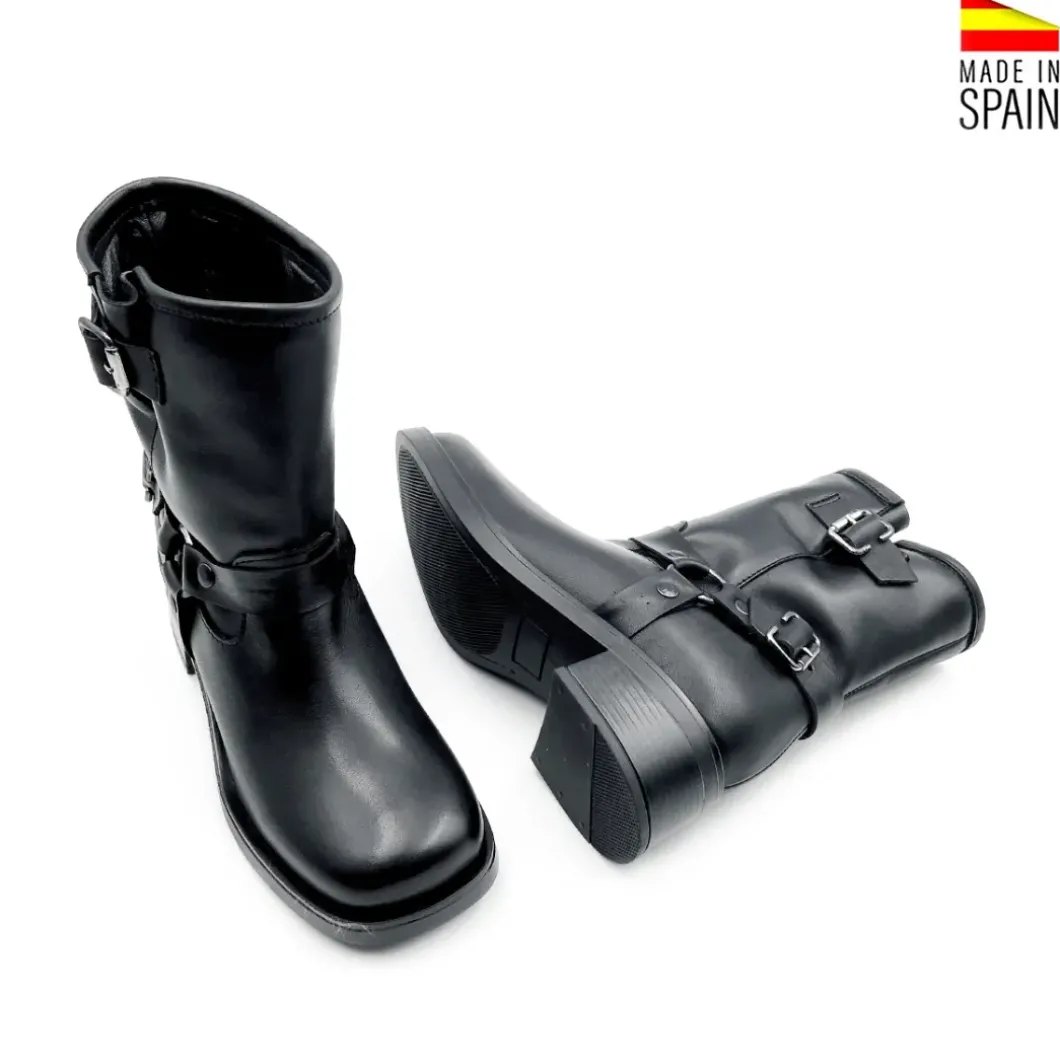 Botín biker negro de piel