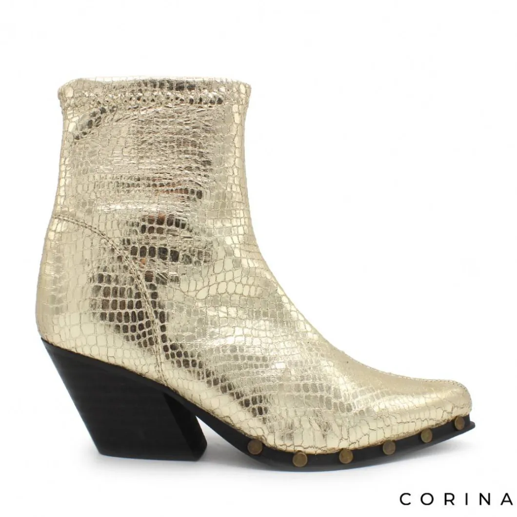 Botín dorado tachas estilo cowboy