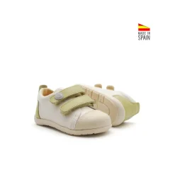 Calzado respetuoso beige verde