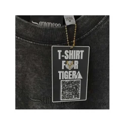 Camiseta negro lavado Tiger