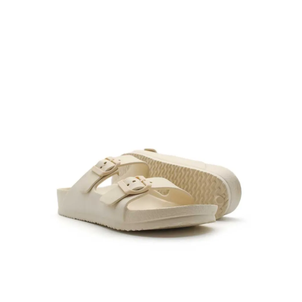 Chancla goma beige con hebillas