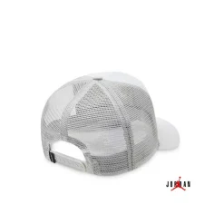 Gorra gris verano Jordan Air