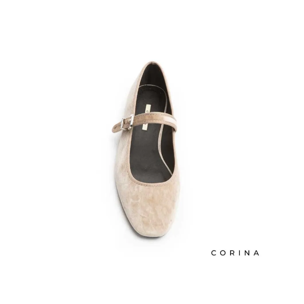 Mercedita beige terciopelo Corina