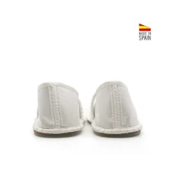 Mercedita Respetuosa blanca estilo veneciana