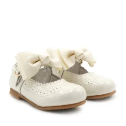 Merceditas charol nara beige