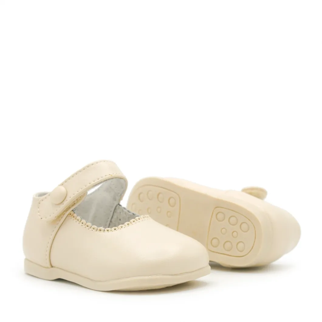 Merceditas niña basic beige