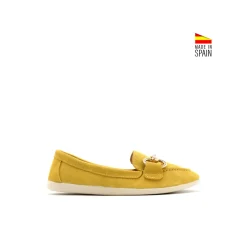 Mocasín ante amarillo