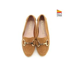 Mocasín ante camel