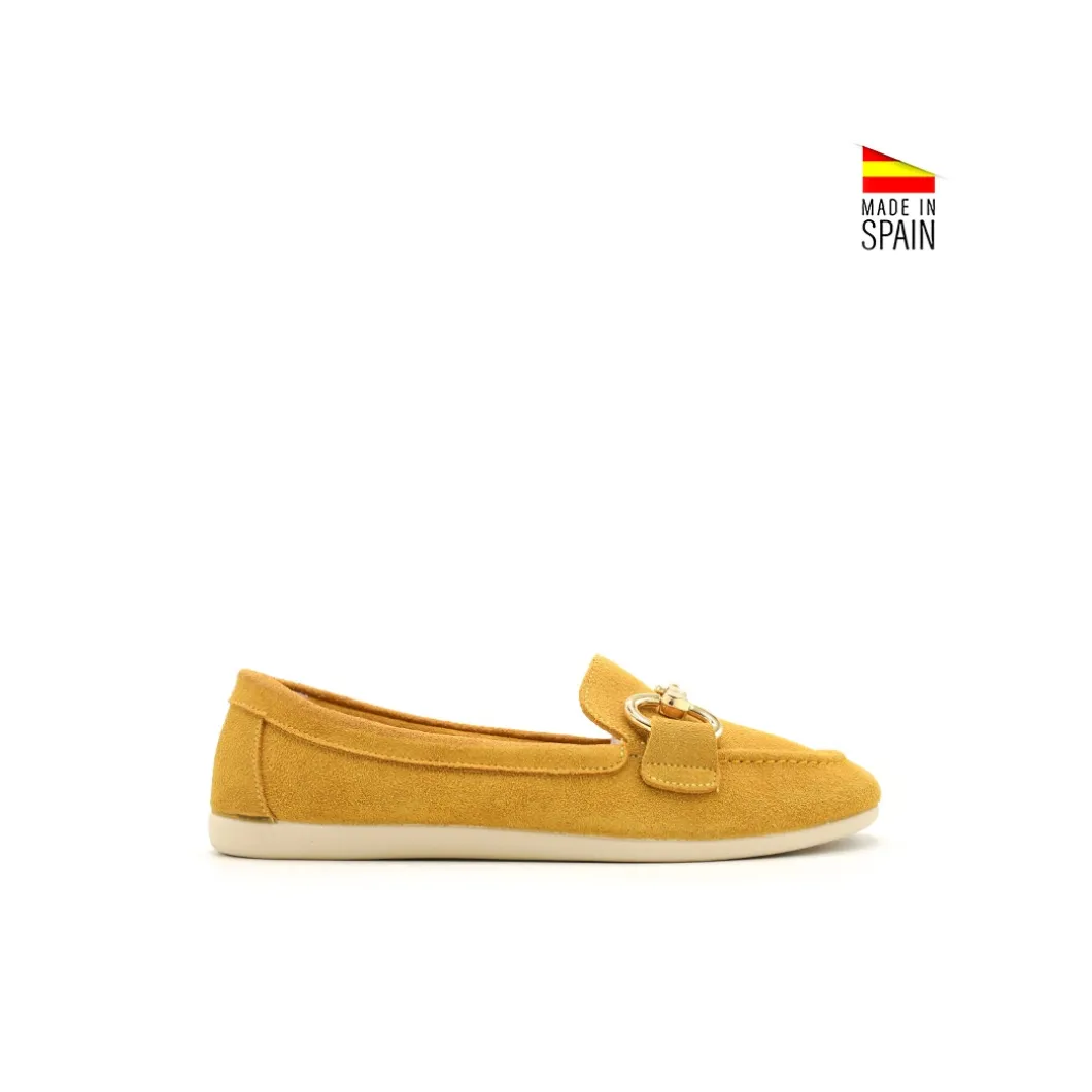 Mocasín ante ocre
