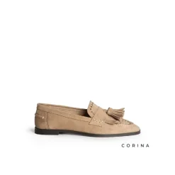 Mocasín beige con borlas M5680
