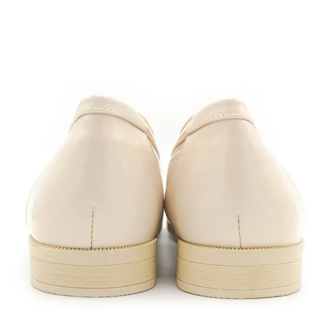 Mocasín beige de tallas grandes