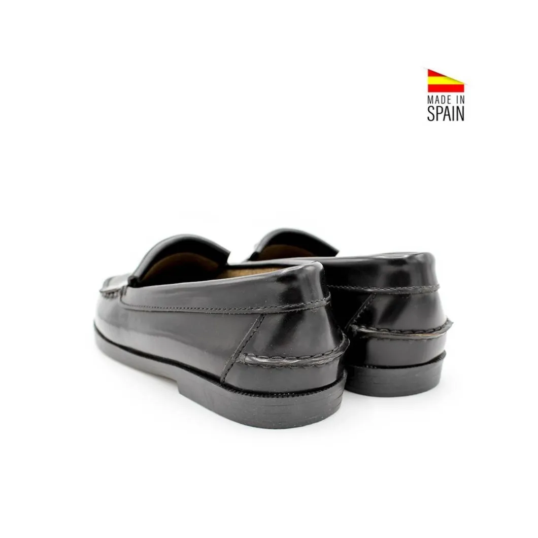Mocasín borlas 507 negro