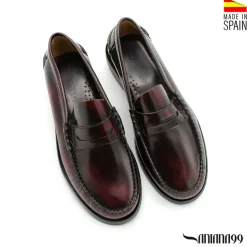 Mocasín castellano burdeos con antifaz