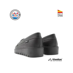 Mocasín colegial negro C990 Titanitos