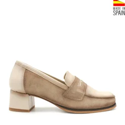 Mocasín con tacón beige de piel y ante