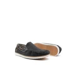 Mocasín negro de verano