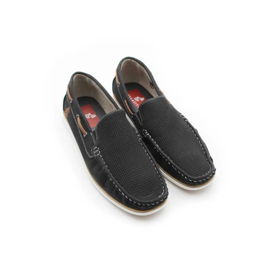 Mocasín negro de verano