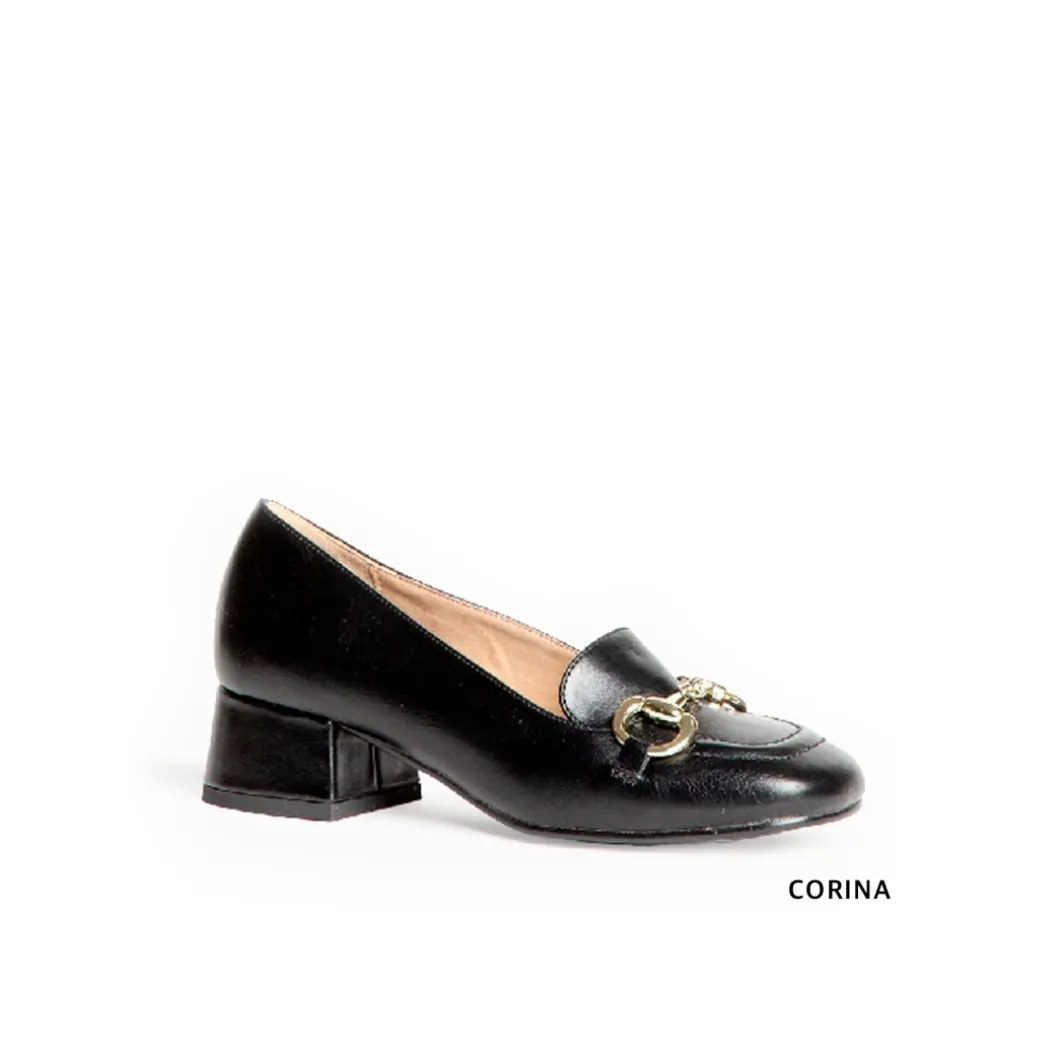 Mocasín negro hebilla con tacón