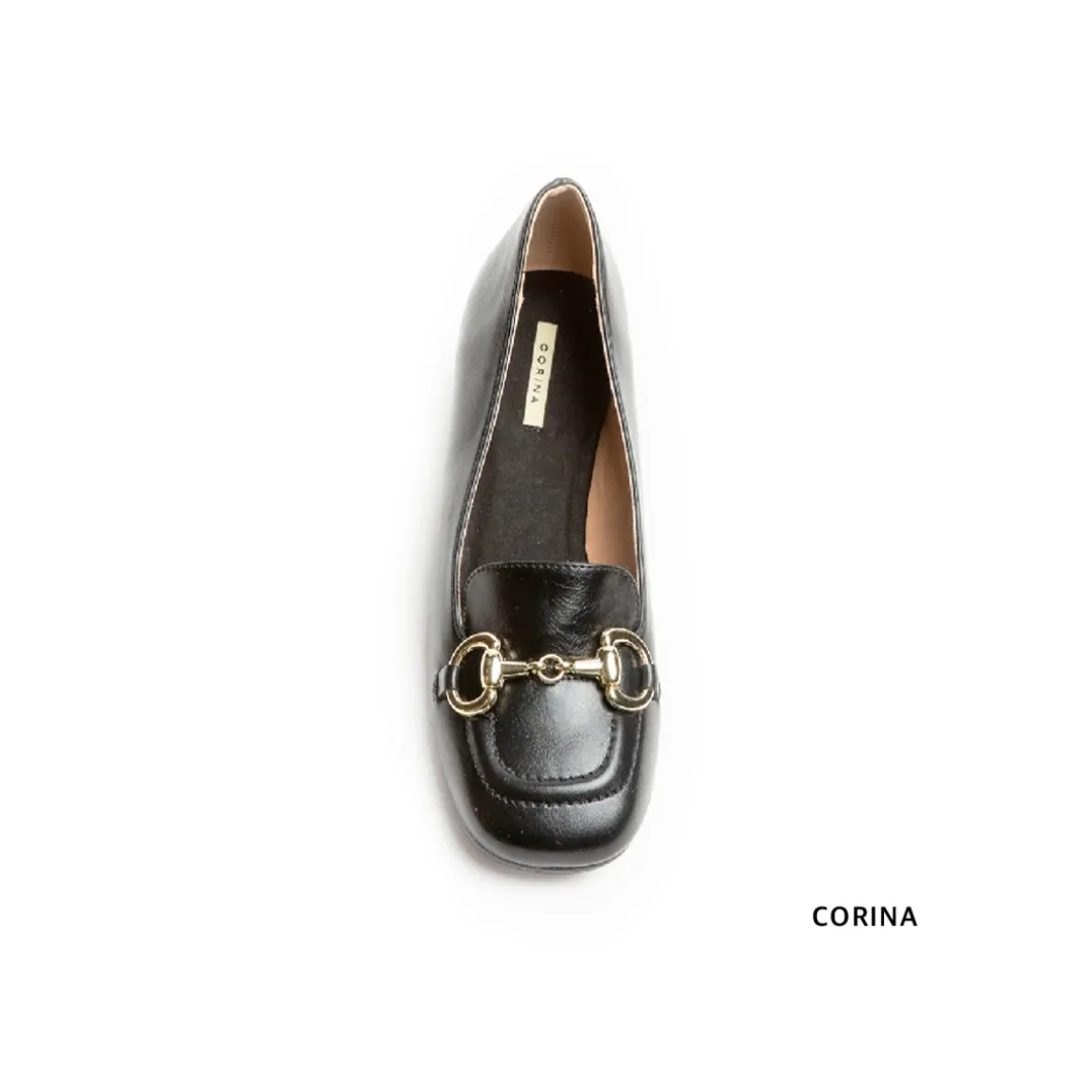 Mocasín negro hebilla con tacón