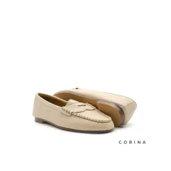 Mocasín plano beige con antifaz