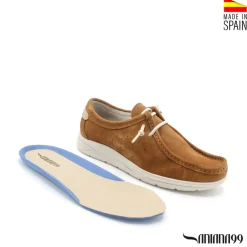Mocasín wallabee camel
