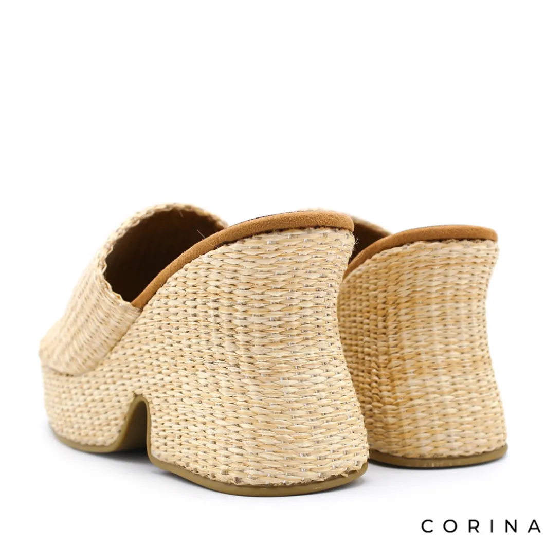 Mule con tacon y plataforma de rafia