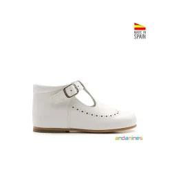 Pepito blanco charol troquelada