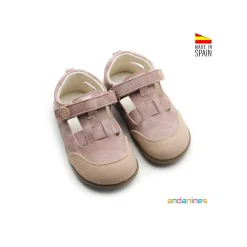 Sandalia baby cerrada rosa
